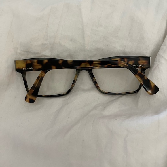 Prada eyeglasses - Picture 2 of 8